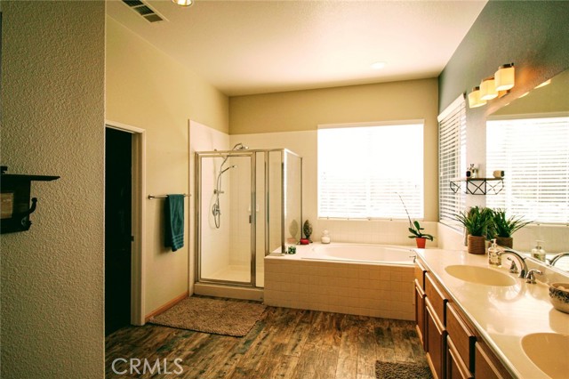 23641 ROSE QUARTZ Drive, Perris CA: https://media.crmls.org/medias/5b288043-7fc3-4168-9db1-2705e9c23698.jpg