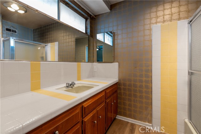 Detail Gallery Image 30 of 46 For 4955 Southridge Ave, View Park,  CA 90043 - 4 Beds | 4/1 Baths