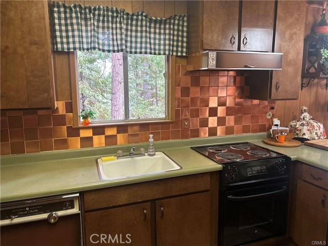 Detail Gallery Image 8 of 37 For 2273 Rawhide, Arnold,  CA 95223 - 3 Beds | 2 Baths