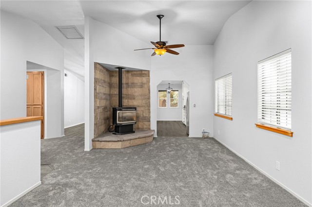 Detail Gallery Image 9 of 61 For 493 Autumn Gold Dr, Chico,  CA 95973 - 4 Beds | 2 Baths