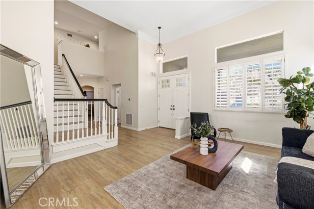 Detail Gallery Image 3 of 59 For 26451 Puffin Pl, Canyon Country,  CA 91387 - 4 Beds | 3 Baths