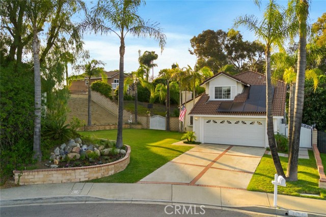 2424 Norte Vista Drive, Chino Hills CA: https://media.crmls.org/medias/5b2b6873-e517-4768-acd5-8357466abf5f.jpg
