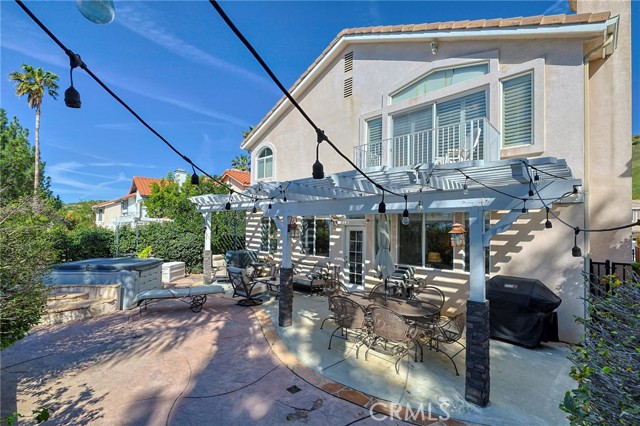 Detail Gallery Image 25 of 31 For 19344 Kilfinan St, Porter Ranch,  CA 91326 - 4 Beds | 3 Baths