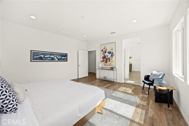 16114 Almond Avenue, Chino CA: https://media.crmls.org/medias/5b2ea41b-19ca-4b8f-808b-04727df1872c.jpg