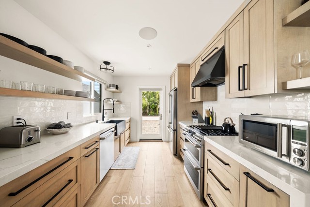 Detail Gallery Image 3 of 19 For 34051 Alcazar Dr, Dana Point,  CA 92629 - 3 Beds | 2 Baths