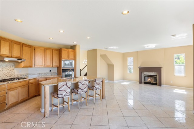 Detail Gallery Image 17 of 51 For 1612 Hillsborough St, Chula Vista,  CA 91913 - 5 Beds | 3/1 Baths