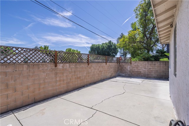 Detail Gallery Image 33 of 35 For 17101 Gault, Lake Balboa,  CA 91406 - 3 Beds | 2 Baths