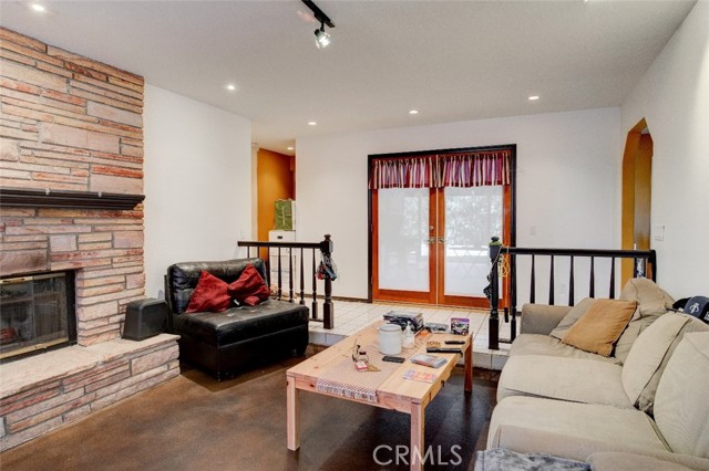 Detail Gallery Image 12 of 38 For 35621 Epple St, Murrieta,  CA 92563 - 4 Beds | 3/1 Baths