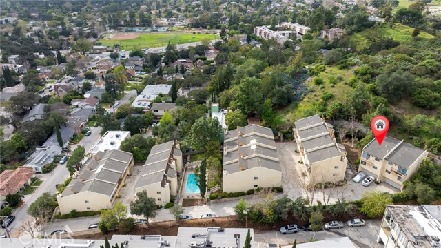 Detail Gallery Image 41 of 41 For 1881 Alpha Rd #17,  Glendale,  CA 91208 - 2 Beds | 3 Baths