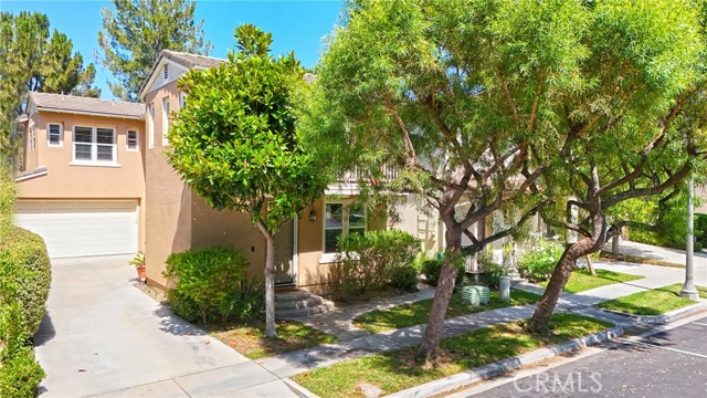 45 Coriander, Irvine CA: https://media.crmls.org/medias/5b305b97-b7bf-444f-861d-44815fbc399e.jpg