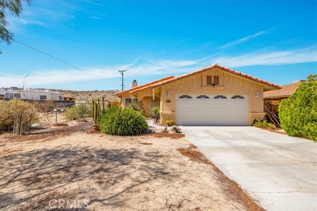 Detail Gallery Image 1 of 41 For 72130 Sunnyslope Dr, Twentynine Palms,  CA 92277 - 3 Beds | 2 Baths