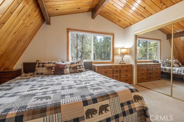 Detail Gallery Image 13 of 28 For 42569 Willow Ave, Big Bear Lake,  CA 92315 - 2 Beds | 2 Baths