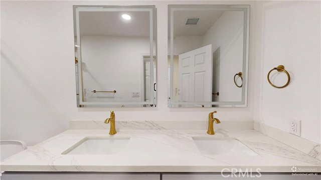 Detail Gallery Image 12 of 24 For 13960 Almetz, Sylmar,  CA 91342 - 3 Beds | 2 Baths