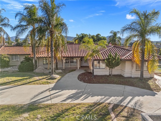 Detail Gallery Image 4 of 75 For 43041 Mayberry, Hemet,  CA 92544 - 5 Beds | 3 Baths
