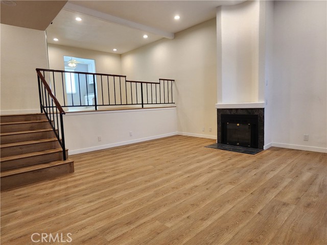 Detail Gallery Image 10 of 42 For 10201 Mason Ave #34,  Chatsworth,  CA 91311 - 2 Beds | 2/1 Baths