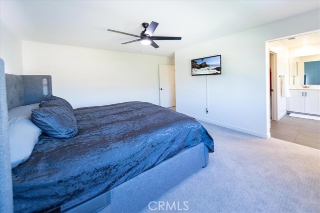 35246 Blossom, Fallbrook CA: https://media.crmls.org/medias/5b329dba-0f23-4bc3-97b8-a9db64b01284.jpg