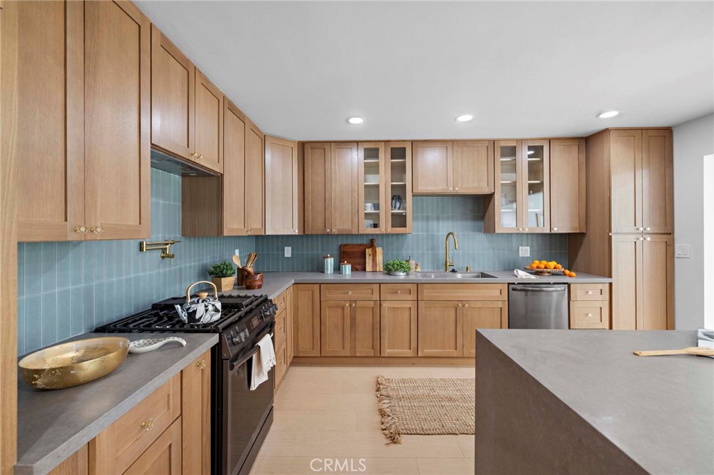 MLS #CV25174376 img 18