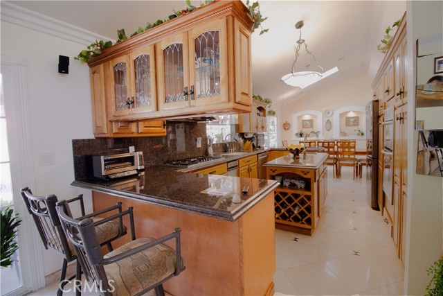 2509 Euclid E, Upland CA: https://media.crmls.org/medias/5b32f21b-2186-4109-a7e5-4ad21b4bfff3.jpg