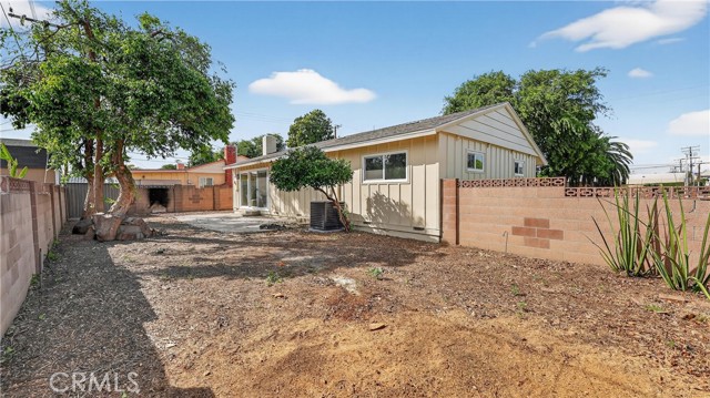 Detail Gallery Image 30 of 37 For 4200 W West, Fullerton,  CA 92833 - 3 Beds | 2 Baths