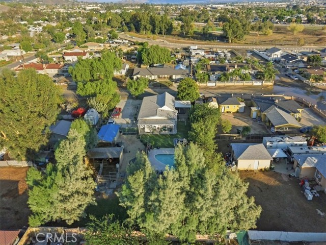 6465 Archer, Jurupa Valley CA: https://media.crmls.org/medias/5b33144f-d442-4a86-b527-45b233da94e1.jpg