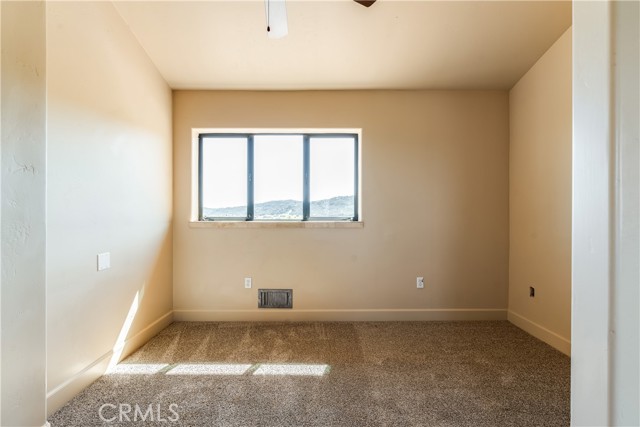 Detail Gallery Image 34 of 75 For 3230 Nacimiento Lake Dr, Paso Robles,  CA 93446 - 7 Beds | 3/1 Baths