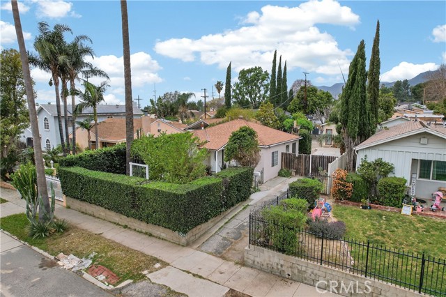 Detail Gallery Image 3 of 29 For 13513 Sayre, Sylmar,  CA 91342 - 2 Beds | 1 Baths