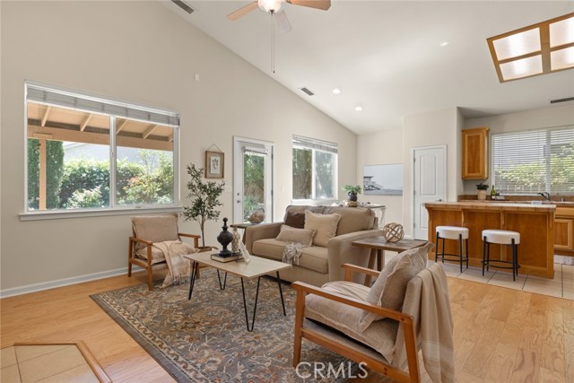 Detail Gallery Image 7 of 39 For 2545 Valhalla Pl, Chico,  CA 95973 - 4 Beds | 2 Baths