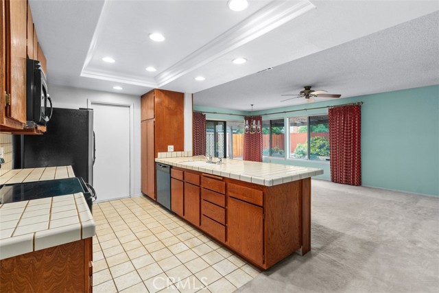 Detail Gallery Image 7 of 39 For 27927 Foxfire, Menifee,  CA 92586 - 2 Beds | 2 Baths