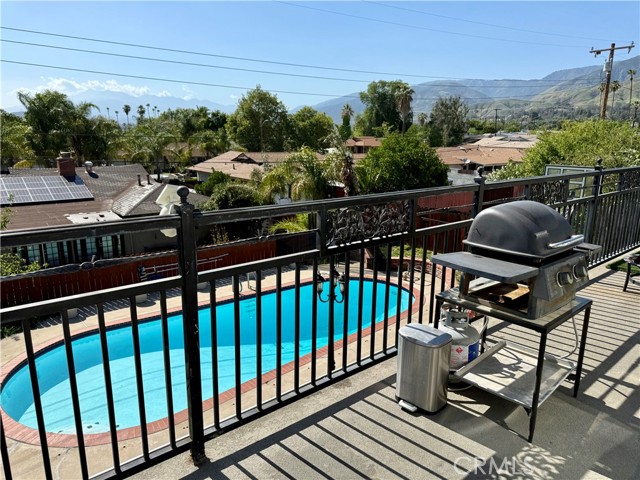 5656 Newbury Avenue, San Bernardino CA: https://media.crmls.org/medias/5b35d36d-3abd-40fb-b491-823712a3ec66.jpg