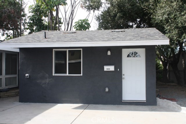 15814 Septo Street, North Hills CA: https://media.crmls.org/medias/5b367253-06f9-40f5-8a4b-817e1f6ed68e.jpg