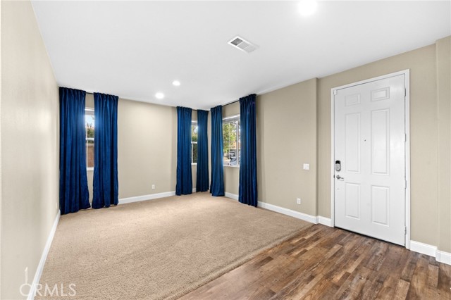 1829 Overland Court, Hemet CA: https://media.crmls.org/medias/5b371106-8713-4c0e-9650-06b904f0506b.jpg
