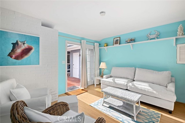 Detail Gallery Image 21 of 25 For 116 Abalone Ave, Newport Beach,  CA 92662 - 4 Beds | 3/2 Baths