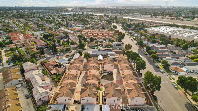 Detail Gallery Image 32 of 39 For 15928 Hunsaker #7,  Paramount,  CA 90723 - 3 Beds | 3 Baths