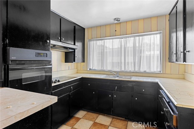 4353 Colfax Avenue, 41 photo 8