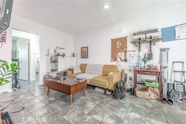 Detail Gallery Image 17 of 29 For 335 Cedar Ave #410,  Long Beach,  CA 90802 - 1 Beds | 1 Baths