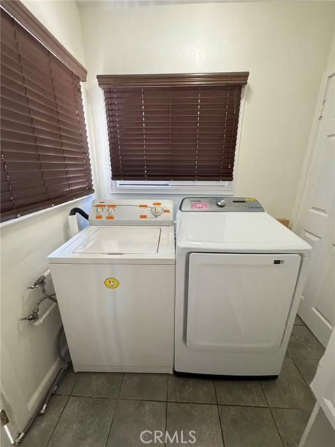 Detail Gallery Image 13 of 23 For 1965 S El Molino, San Marino,  CA 91108 - 4 Beds | 2/1 Baths