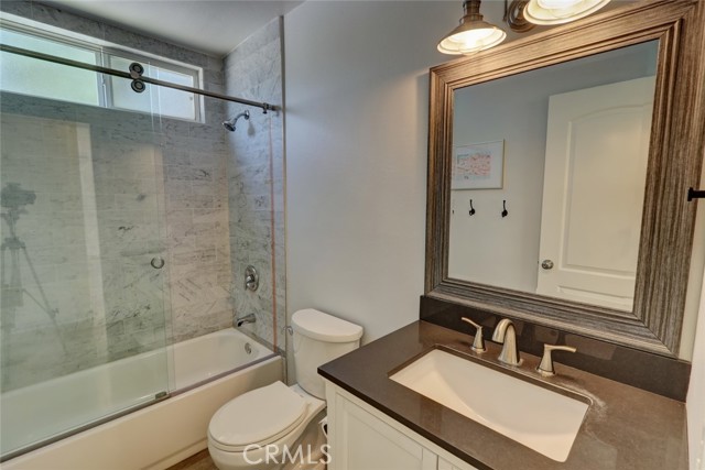 Detail Gallery Image 17 of 31 For 6441 Sundance Cir, Huntington Beach,  CA 92647 - 3 Beds | 2 Baths