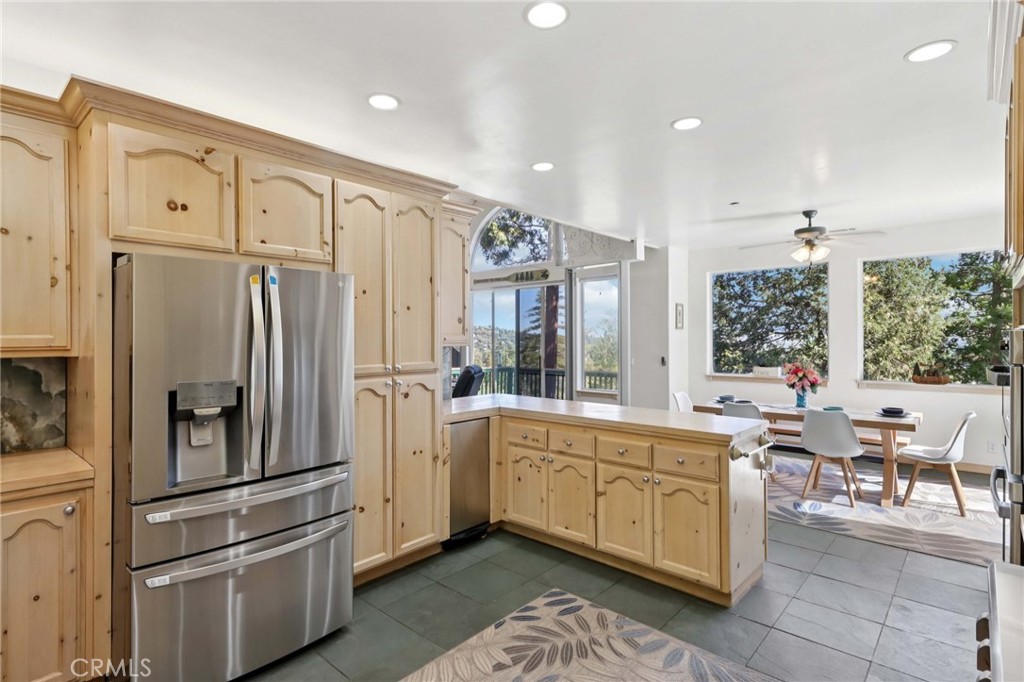 MLS #CV25230120 image #8