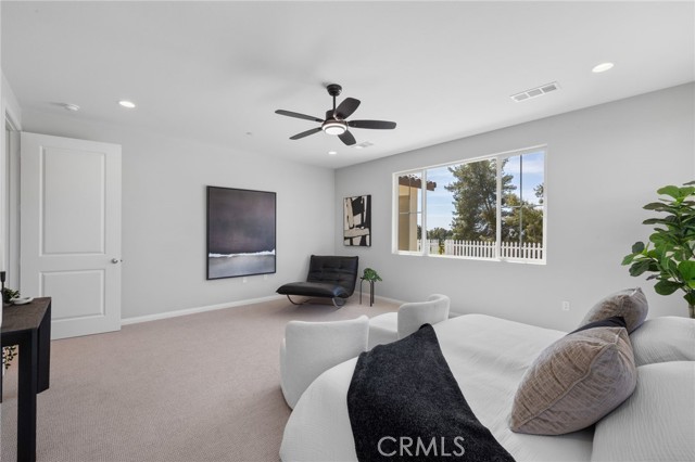 Image 23 of 72 For 5613 Levanto