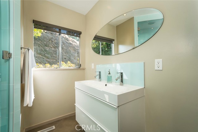 2770 Mira Vista Drive photo 32