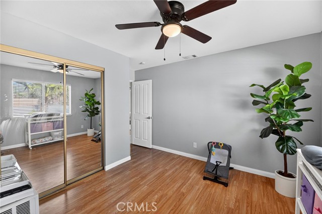 Detail Gallery Image 14 of 31 For 15505 Shadow Mountain Ln, Lake Elsinore,  CA 92530 - 3 Beds | 2 Baths