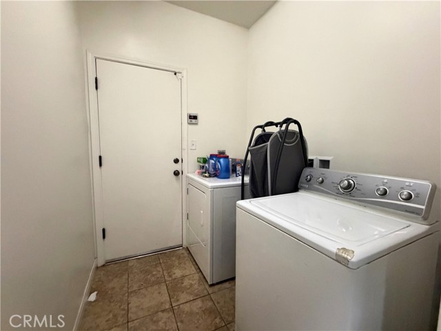 Detail Gallery Image 7 of 17 For 600 Vancluse Bay Dr, Bakersfield,  CA 93307 - 3 Beds | 2 Baths