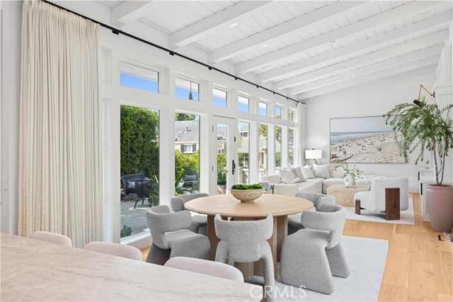 Detail Gallery Image 13 of 37 For 706 Poinsettia, Corona Del Mar,  CA 92625 - 5 Beds | 3/1 Baths