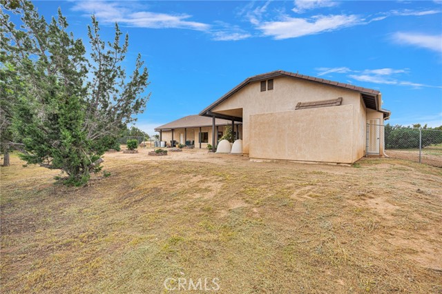 Detail Gallery Image 48 of 61 For 12830 Cedar, Hesperia,  CA 92344 - 3 Beds | 2/1 Baths