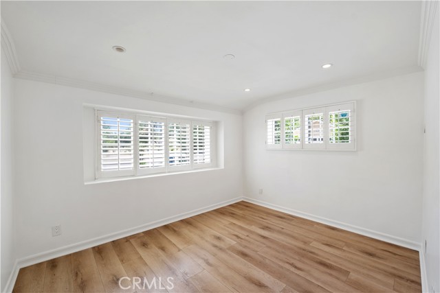Detail Gallery Image 19 of 39 For 23172 Gainford St, Woodland Hills,  CA 91364 - 3 Beds | 2/1 Baths