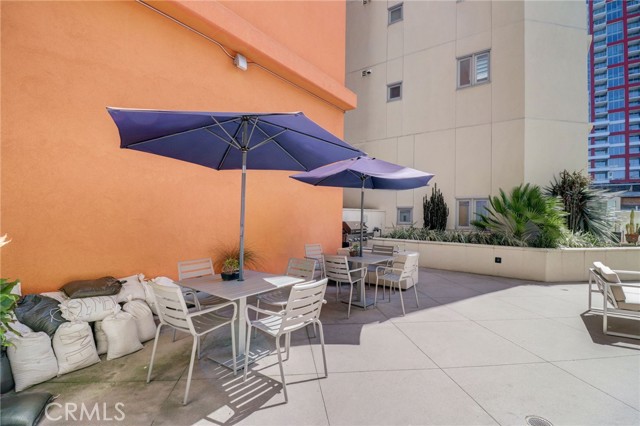 550 15th Street, San Diego, California 92101, 2 Bedrooms Bedrooms, ,1 BathroomBathrooms,Residential,For Sale,15th Street,CV24057344