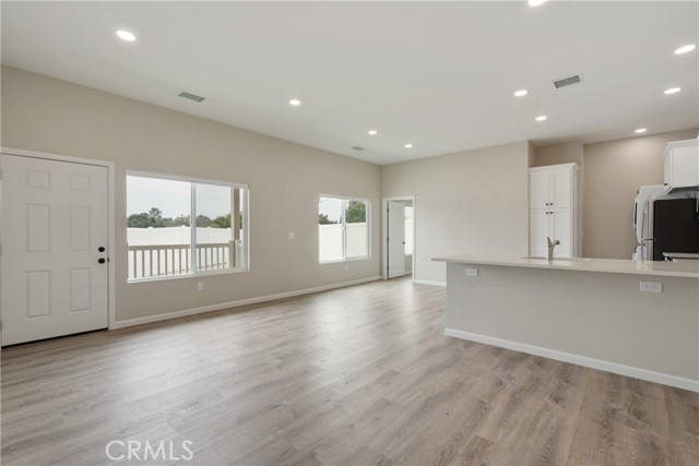 1734 E Ruddock Street, Covina CA: https://media.crmls.org/medias/5b3fdabd-1b8d-4776-8adb-8f8821e0ac98.jpg