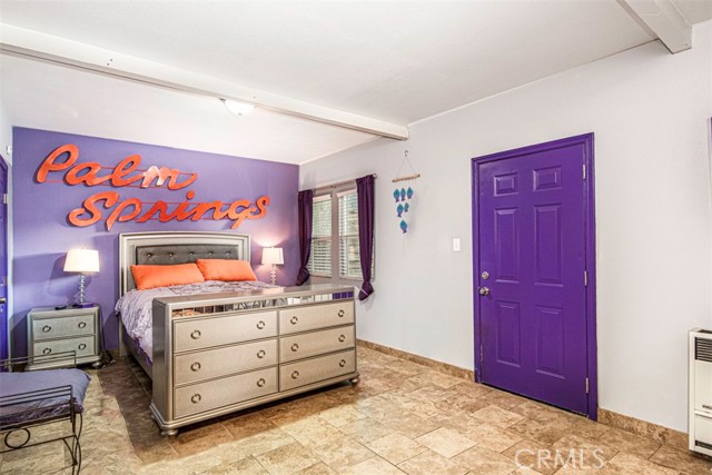 Image 17 of 33 For 15880 La Vida Drive