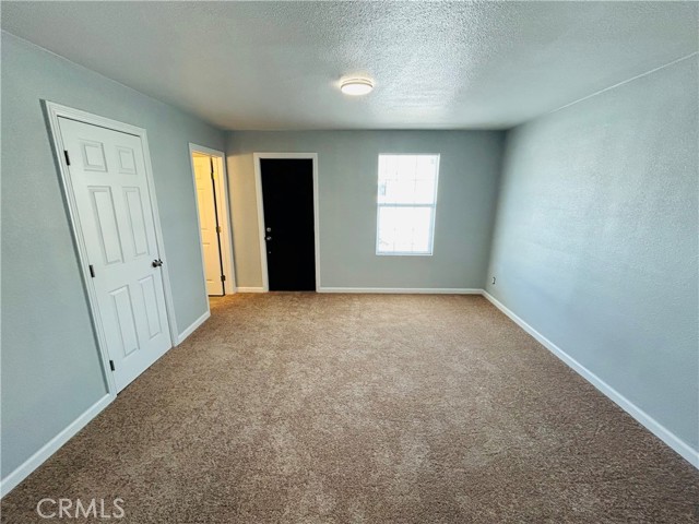 Detail Gallery Image 8 of 17 For 230 N 12th St, Chowchilla,  CA 93610 - 3 Beds | 2 Baths