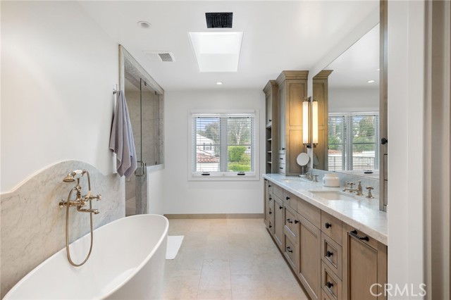 1700 Paseo Del Mar, Palos Verdes Estates, California 90274, 5 Bedrooms Bedrooms, ,7 BathroomsBathrooms,Residential,Sold,Paseo Del Mar,SB23104192